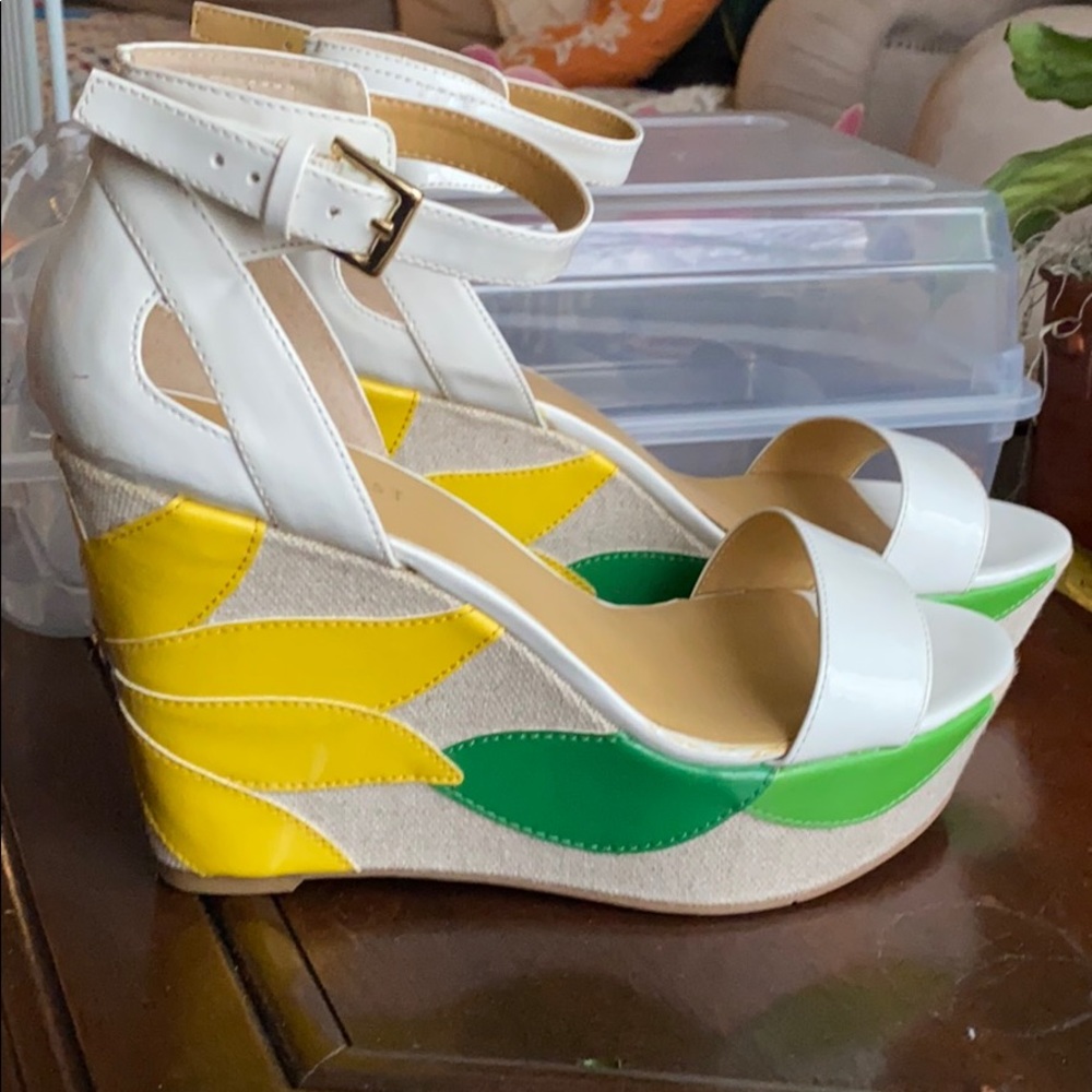 ✨Nine West ✨Chic Sandals